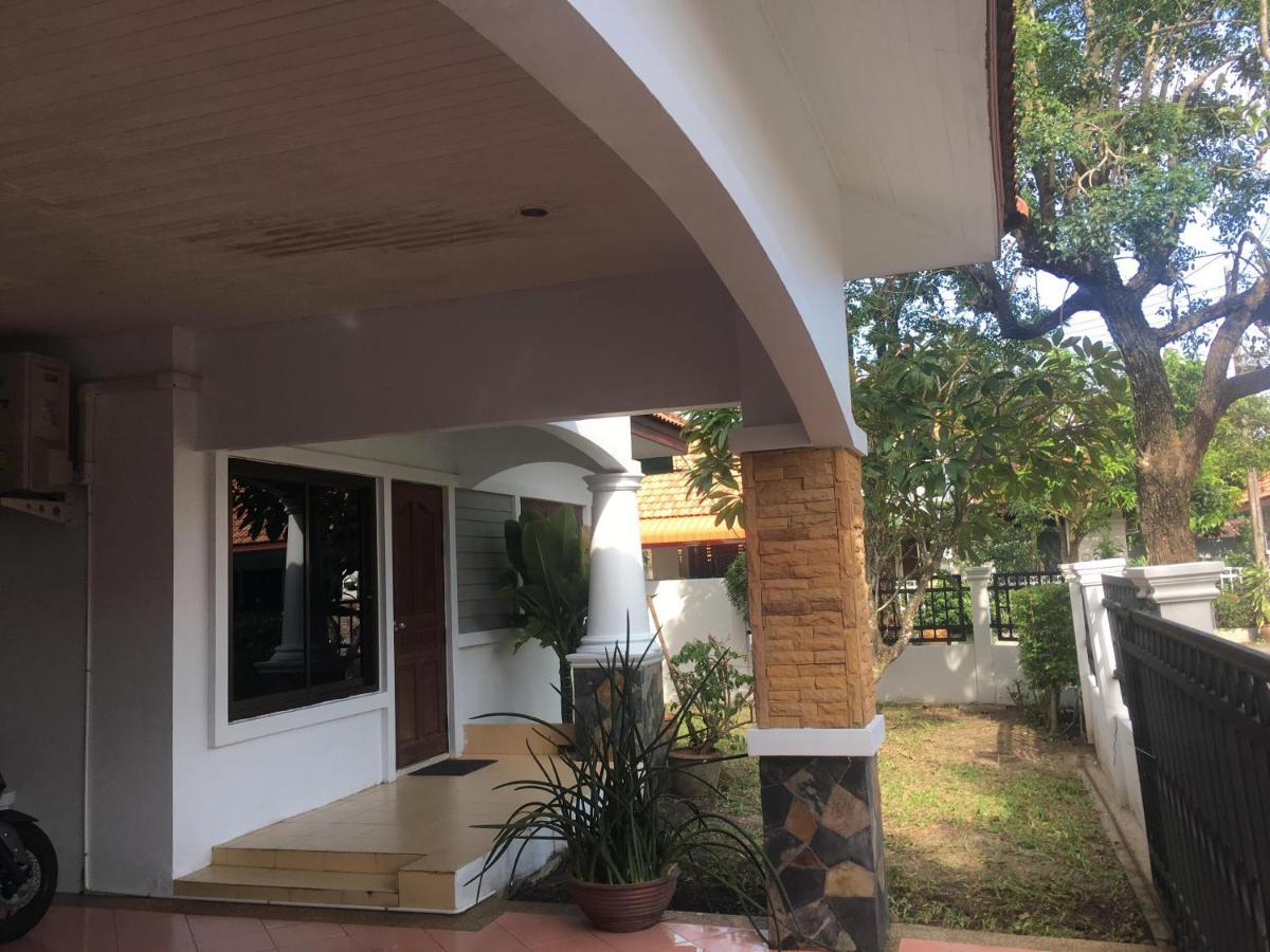 Beautiful 3 Bedroom Garden Villa Chalong Buitenkant foto